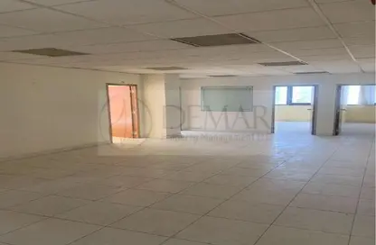 Full Floor - Studio - 2 Bathrooms for rent in Al Saman Tower - Hamdan Street - Abu Dhabi