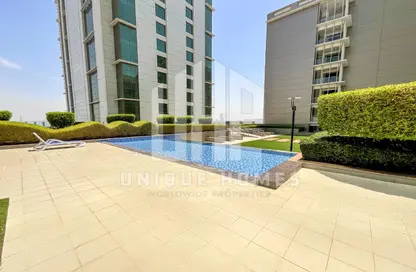 Apartment - 1 Bedroom - 2 Bathrooms for rent in RAK Tower - Marina Square - Al Reem Island - Abu Dhabi