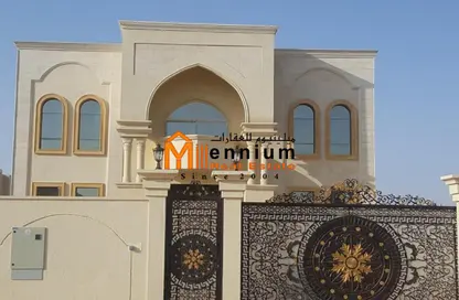 فيلا - 5 غرف نوم - 5 حمامات للبيع في الرحمانية 9 - الرحمانية - الشارقة