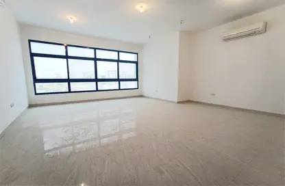 Villa - 5 Bedrooms - 7 Bathrooms for sale in Rabdan - Abu Dhabi