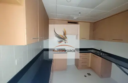 Apartment - 2 Bedrooms - 3 Bathrooms for rent in The Waves Residences - Mankhool - Bur Dubai - Dubai