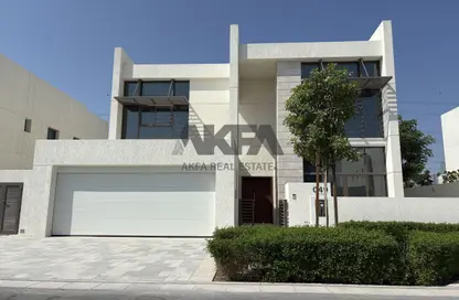 Villa - 4 Bedrooms - 5 Bathrooms for rent in District One Phase III - District One - Mohammed Bin Rashid City - Dubai