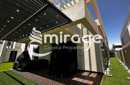 Villa - 5 Bedrooms - 6 Bathrooms for sale in West Yas - Yas Island - Abu Dhabi
