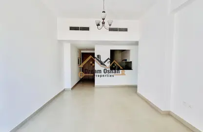 Apartment - 1 Bedroom - 2 Bathrooms for rent in International City Phase 2 - Al Warsan 4 - Al Warsan - Dubai Apartment - 1 Bedroom - 2 Bathrooms for rent in International City Phase 2 - Al Warsan 4 - Al Warsan - Dubai