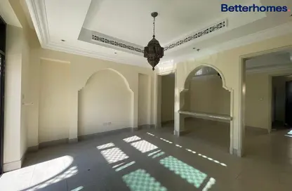 Empty Room image for: Apartment - 1 Bedroom - 2 Bathrooms for sale in Tajer Residences - The Old Town Island - Downtown Dubai - Dubai, Image 1