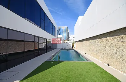 فيلا - 4 غرف نوم - 5 حمامات للايجار في مجمع اوبيرا - البرشاء 1 - البرشاء - دبي