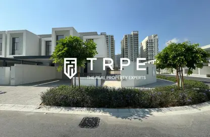 Townhouse - 4 Bedrooms - 5 Bathrooms for rent in Murooj Al Furjan - Al Furjan - Dubai