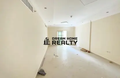 Apartment - 2 Bedrooms - 3 Bathrooms for rent in Manazil Tower 2 - Al Taawun Street - Al Taawun - Sharjah