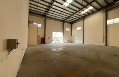 Warehouse - Studio - 1 Bathroom for rent in Umm Dir - Umm Al Quwain Warehouse - Studio - 1 Bathroom for rent in Umm Dir - Umm Al Quwain