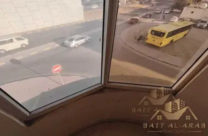 شقة - غرفة نوم - 2 حمامات للايجار في مبنى جيباس 3 - الراشدية 2 - الراشدية - عجمان