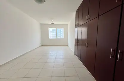 Apartment - 3 Bedrooms - 3 Bathrooms for rent in Al Khan Lagoon - Al Khan - Sharjah