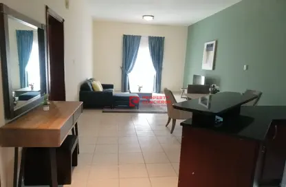 شقة - غرفة نوم - 2 حمامات للبيع في بناية  38إلى107 - طراز البحر المتوسط - ديسكفري غاردنز - دبي