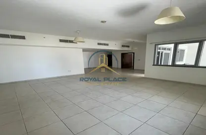 Apartment - 3 Bedrooms - 3 Bathrooms for rent in Executive Tower M - Executive Towers - Business Bay - Dubai