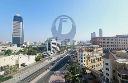 Apartment - 3 Bedrooms - 5 Bathrooms for rent in Dubai Healthcare City - Bur Dubai - Dubai