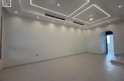 Villa - 5 Bedrooms - 7+ Bathrooms for sale in Al Yasmeen 1 - Al Yasmeen - Ajman