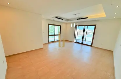 Villa - 4 Bedrooms - 4 Bathrooms for rent in Jumeirah 2 Villas - Jumeirah 2 - Jumeirah - Dubai