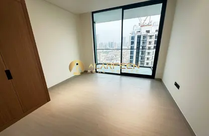 Apartment - Studio - 1 Bathroom for rent in Binghatti Azure - Jumeirah Village Circle - Dubai