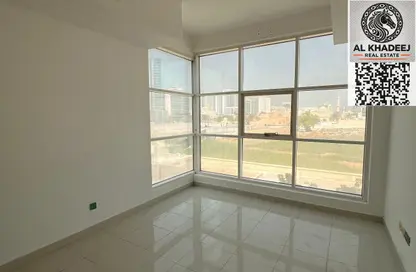 شقة - 1 حمام للايجار في مساكن كورنيش عجمان - طريق كورنيش عجمان - عجمان