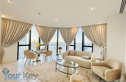 Living / Dining Room image for: Apartment - 2 Bedrooms - 2 Bathrooms for rent in Burj Mohammed Bin Rashid at WTC - Corniche Road - Abu Dhabi, Image 1