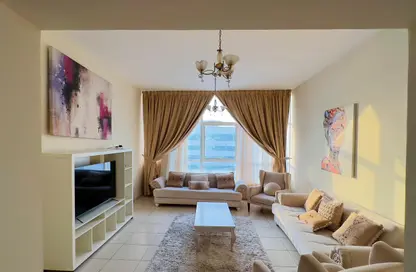 Apartment - 1 Bedroom - 2 Bathrooms for rent in Palm Tower 1 - Palm Towers - Al Majaz - Sharjah
