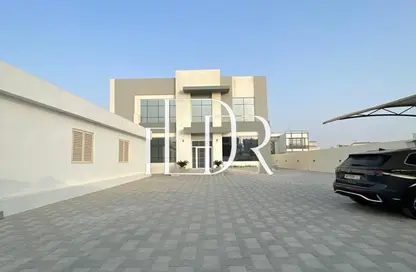 Villa - 5 Bedrooms - 6 Bathrooms for rent in Madinat Al Riyad - Abu Dhabi