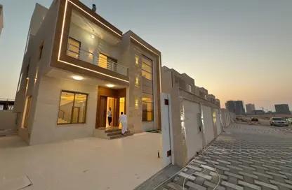فيلا - 4 غرف نوم - 6 حمامات للايجار في الحليو 2 - الحليو - عجمان