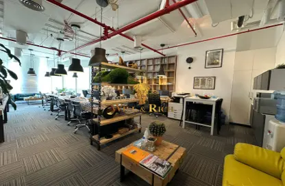 Office Space - Studio - 1 Bathroom for rent in Park Lane Tower - Business Bay - Dubai