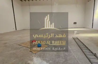 مستودع - استوديو - 1 حمام للايجار في أم الثعوب - أم القيوين