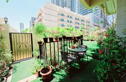 Townhouse - 3 Bedrooms - 5 Bathrooms for sale in La Residencia Del Sol - Jumeirah Village Circle - Dubai