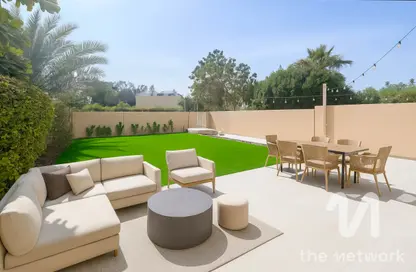 فيلا - 3 غرف نوم - 3 حمامات للايجار في الينابيع1 - الينابيع - دبي