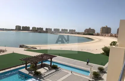 فيلا - 5 غرف نوم - 8 حمامات للبيع في فلل قرية الحمرا - قرية الحمرا - رأس الخيمة