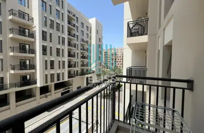 Apartment - 1 Bedroom - 1 Bathroom for rent in Hayat Boulevard-2B - Hayat Boulevard - Town Square - Dubai
