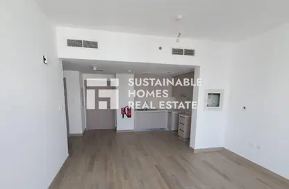 Apartment - 1 Bedroom - 1 Bathroom for rent in Waters Edge - Yas Island - Abu Dhabi