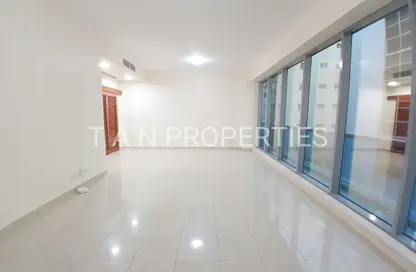 شقة - 3 غرف نوم - 3 حمامات للايجار في 2 سيلفر ساند - منخول - بر دبي - دبي شقة - 3 غرف نوم - 3 حمامات للايجار في 2 سيلفر ساند - منخول - بر دبي - دبي