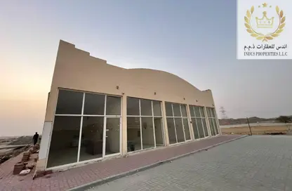 متجر - استوديو - 4 حمامات للبيع في المنامة - عجمان