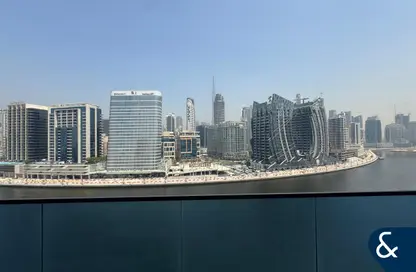 Apartment - 2 Bedrooms - 3 Bathrooms for sale in Waves Tower - Business Bay - Dubai