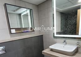 شقة - 2 غرف نوم - 2 حمامات للكراء في عزيزي عالية - مدينة دبي الطبية - دبي