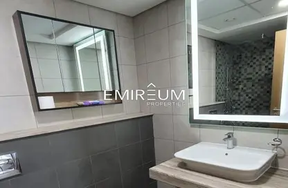 شقة - 2 غرف نوم - 2 حمامات للايجار في عزيزي عالية - مدينة دبي الطبية - دبي