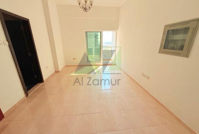 16040523 - Property Image 2