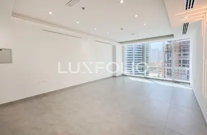 Office Space - Studio for rent in Tamani Art Tower - Business Bay - Dubai