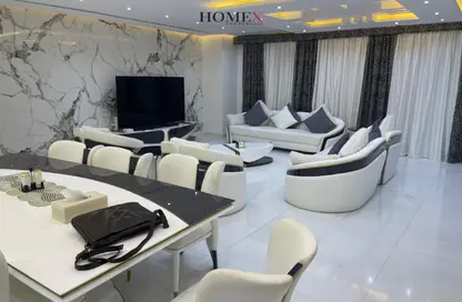 شقة - 4 غرف نوم - 6 حمامات للبيع في ايست هايتس 2 - الخليج التجاري - دبي