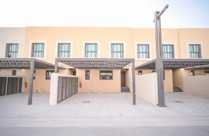 تاون هاوس - 5 غرف نوم - 6 حمامات للبيع في مدينة الشارقة المستدامة - الشارقة