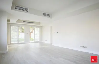 Villa - 3 Bedrooms - 3 Bathrooms for rent in Springs 3 - The Springs - Dubai