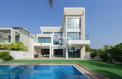 Villa - 7 Bedrooms - 7 Bathrooms for sale in Jumeirah Park Homes - Jumeirah Park - Dubai