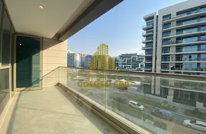 Balcony image for: Apartment - 2 Bedrooms - 4 Bathrooms for rent in Al Seef - Al Raha Beach - Abu Dhabi, Image 1