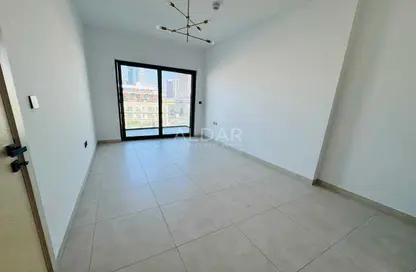 Apartment - 1 Bedroom - 2 Bathrooms for rent in Binghatti Jasmine - Jumeirah Village Circle - Dubai