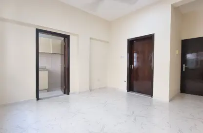 Apartment - Studio - 1 Bathroom for rent in Al Hamriya - Bur Dubai - Dubai