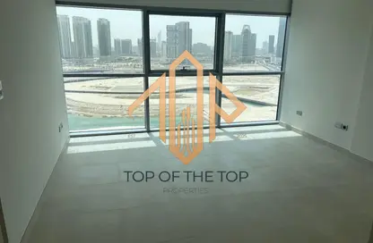 Apartment - 2 Bedrooms - 2 Bathrooms for rent in Radiant Square - City Of Lights - Al Reem Island - Abu Dhabi