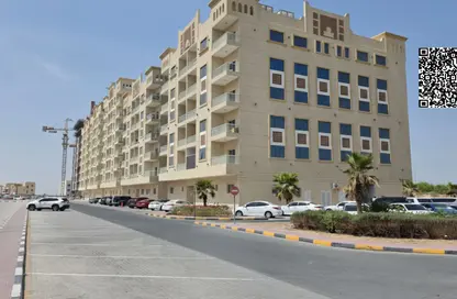 شقة - 2 غرف نوم - 3 حمامات للبيع في قرية الأميرة - عجمان