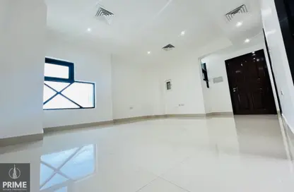 Apartment - 2 Bedrooms - 2 Bathrooms for rent in Al Wahda - Abu Dhabi